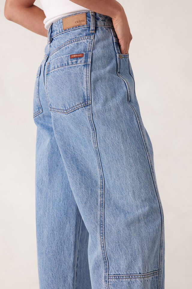 Darted Barrel Jean - Vintage Blue