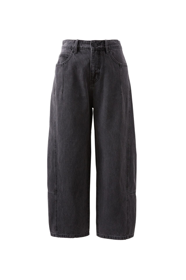 Darted Barrel Jean - Faded Black