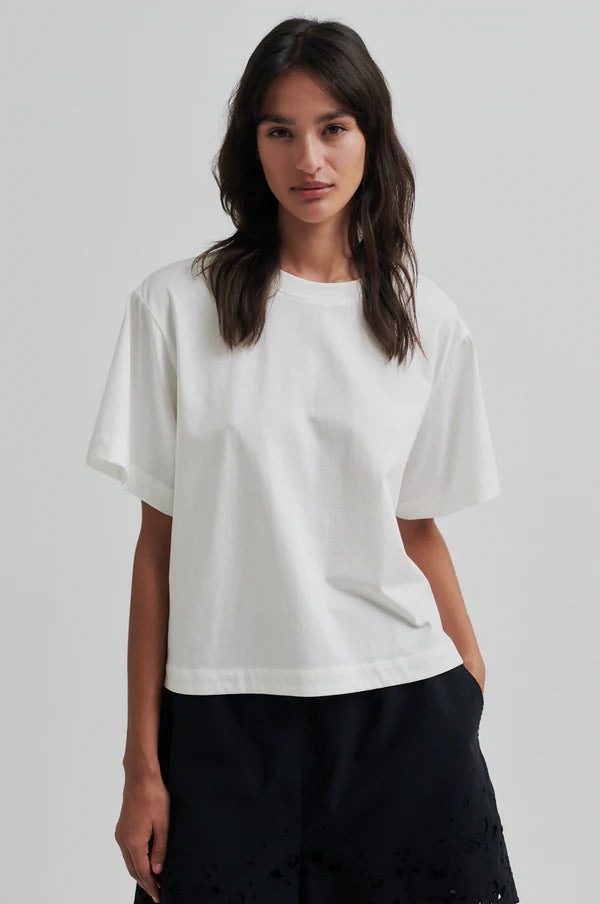Limonel Tee - White