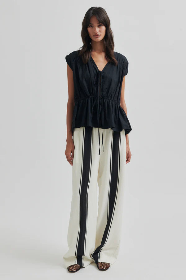 Lie Trouser