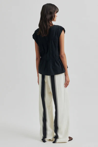 Lie Trouser