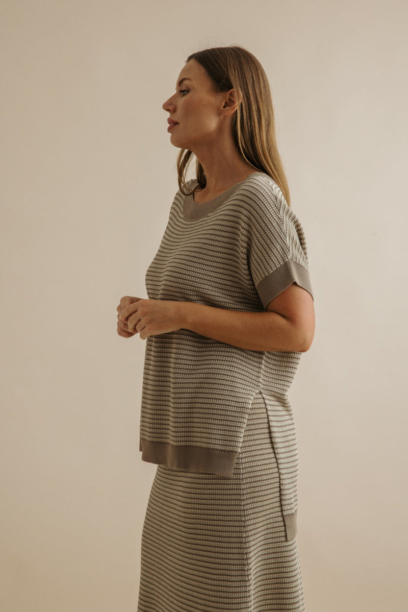 Lattice Short Sleeve Pullover - Khaki x Gold