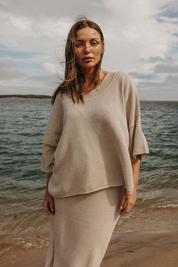 Coral Knitted Tee Pullover - Sand Combo