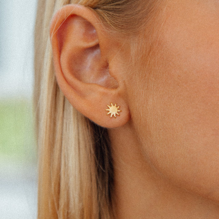 Cala Stud Earring