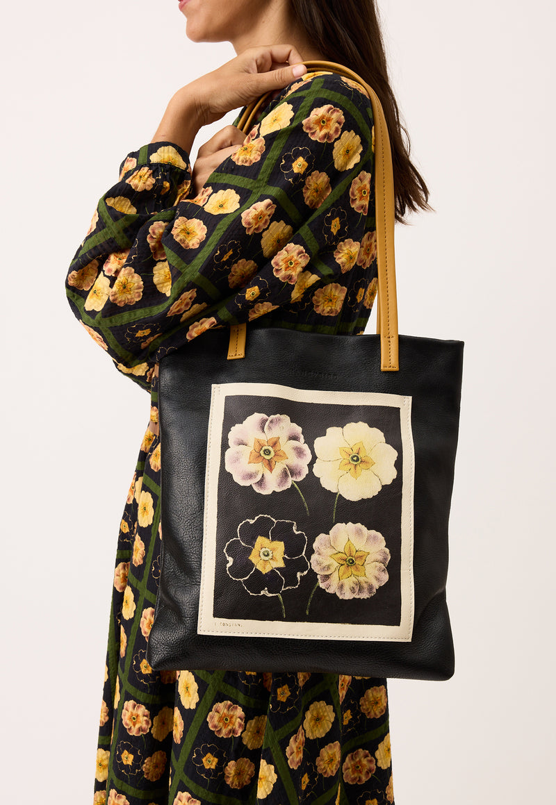 Pocket Tote